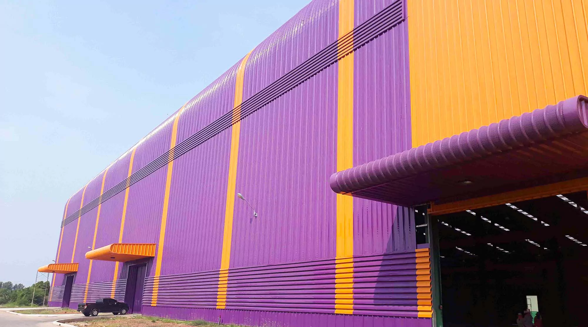 โรงงานผลิตแผ่นเมทัลชีท-pebsteel